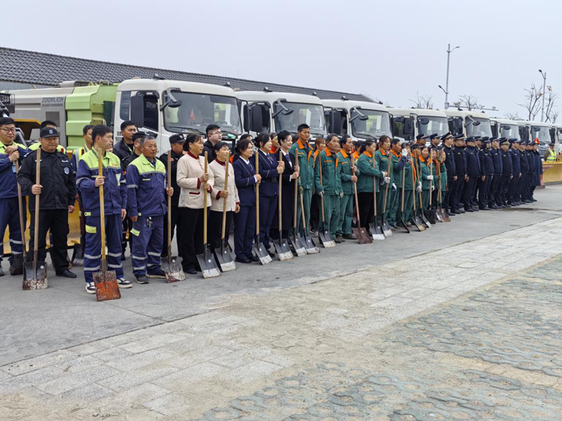 <a href="../xwzx/gzdt/202512/t20251215_739202.html">鄂州花湖国际机场2025年除冰雪联合演练圆满落幕——协同合力守护平安空港</a>